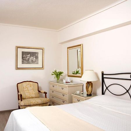 Amarilia Hotel Vouliagméni Екстериор снимка