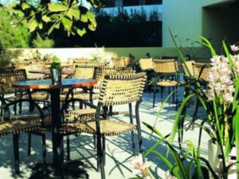Amarilia Hotel Vouliagméni Екстериор снимка